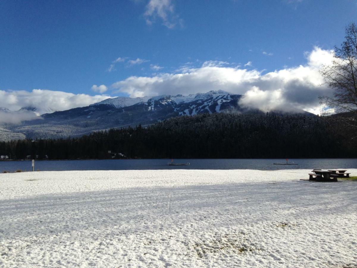 Villa 63 Lagoons Whistler Exterior foto